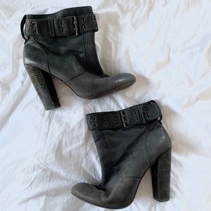 Rosegold Black Leather Boot